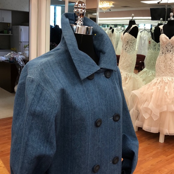 Women’s double breasted denim pea coat, made in US - Picture 4 of 6